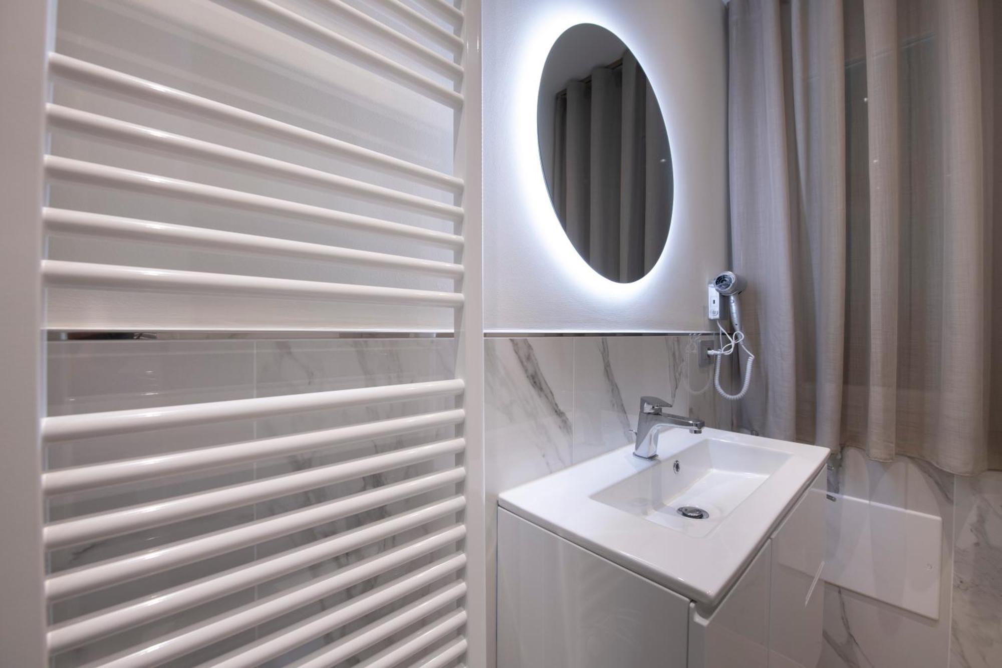 242 - Est - Sara Chiavari, 200metri Dal Mare Accommodatie bij particulieren Chiavari